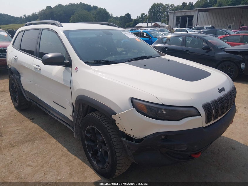 Photo of the 2019 JEEP CHEROKEE TRAILHAWK 4X4