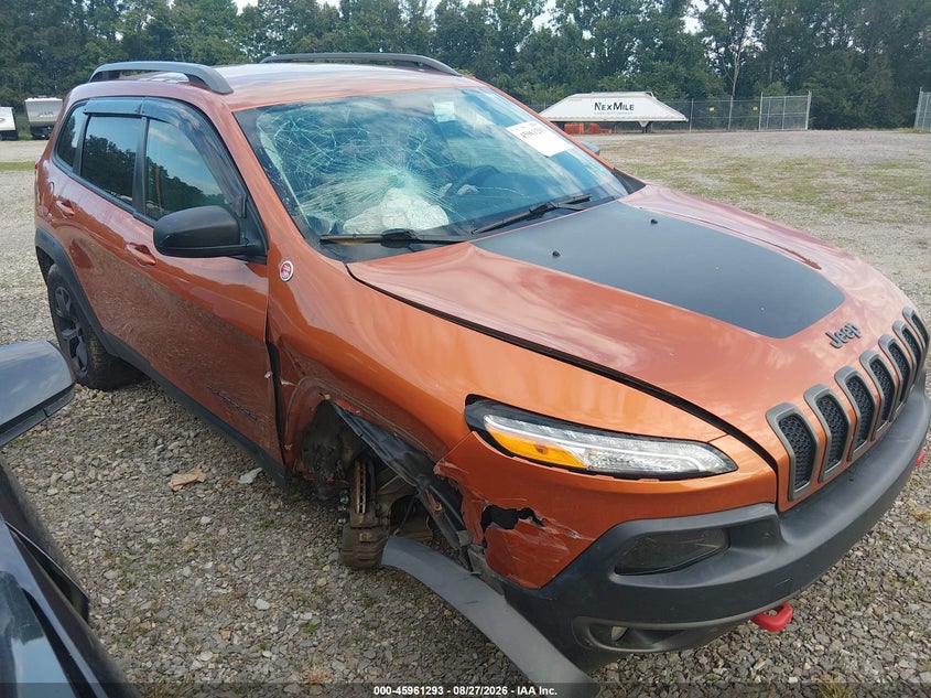 Photo of the 2016 JEEP CHEROKEE TRAILHAWK
