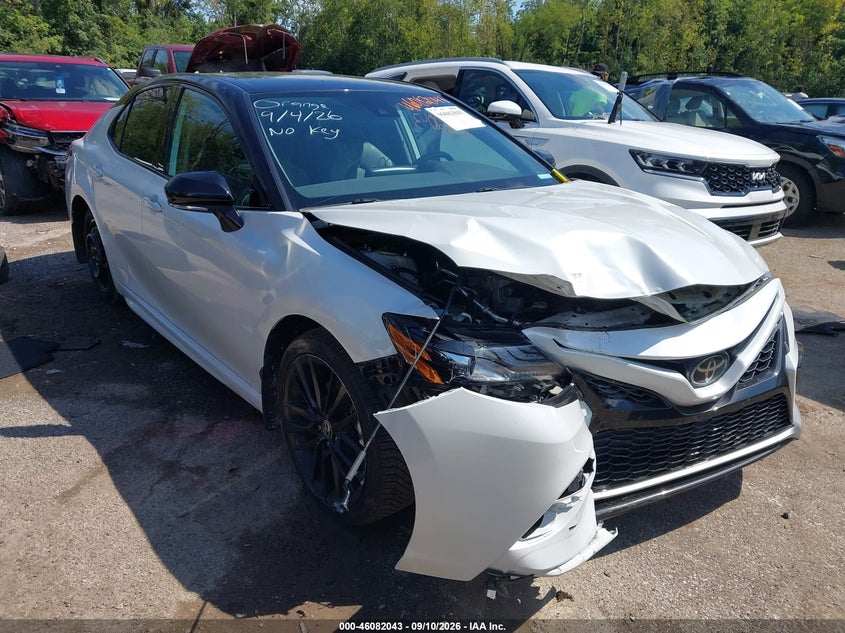 Photo of the 2023 TOYOTA CAMRY XSE