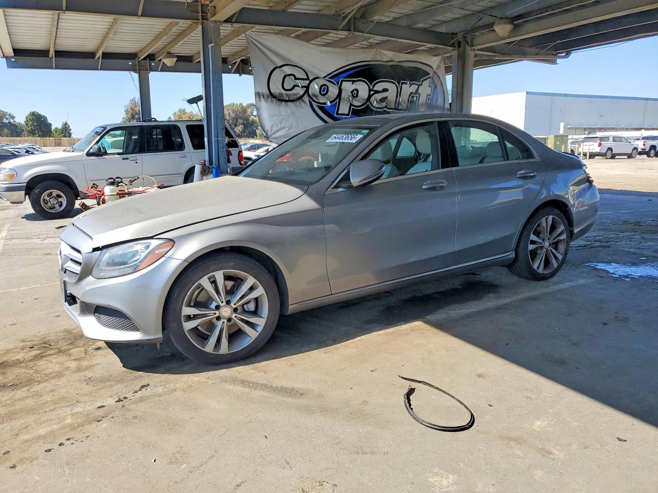 Photo of the 2016 MERCEDES-BENZ C 300 4MATIC
