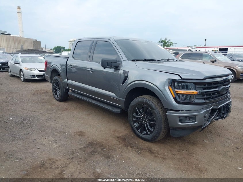 Photo of the 2025 FORD F-150 XLT