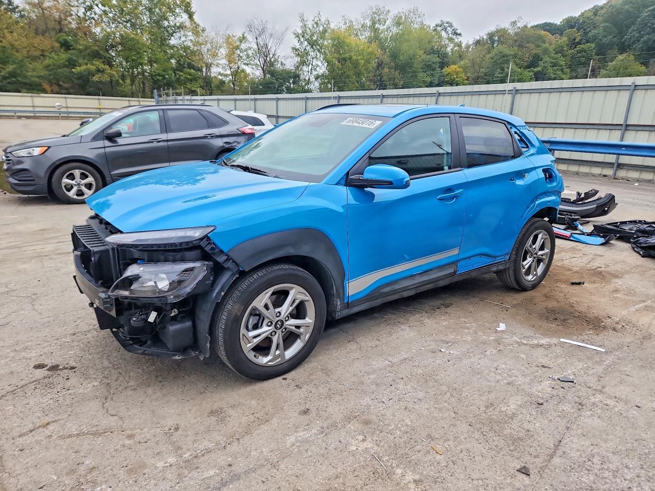 Photo of the 2023 HYUNDAI KONA SEL
