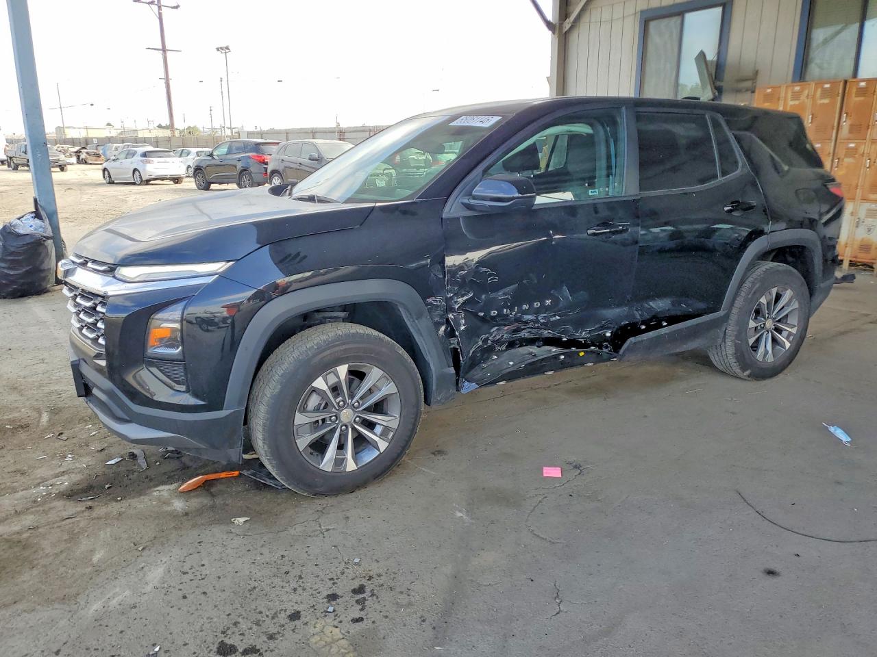 Photo of the 2025 CHEVROLET EQUINOX LT