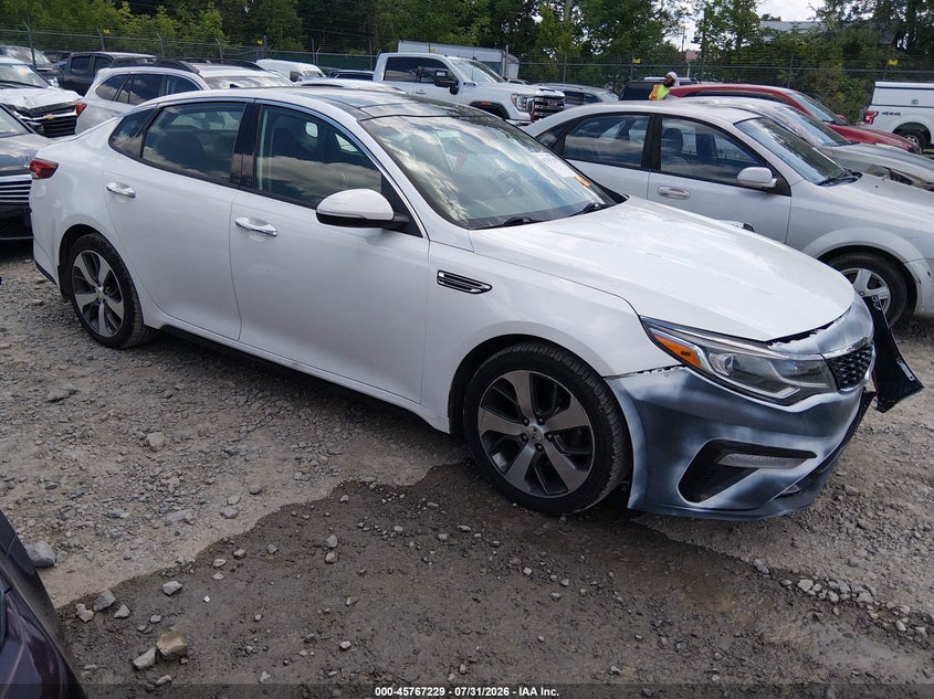 Photo of the 2020 KIA OPTIMA S