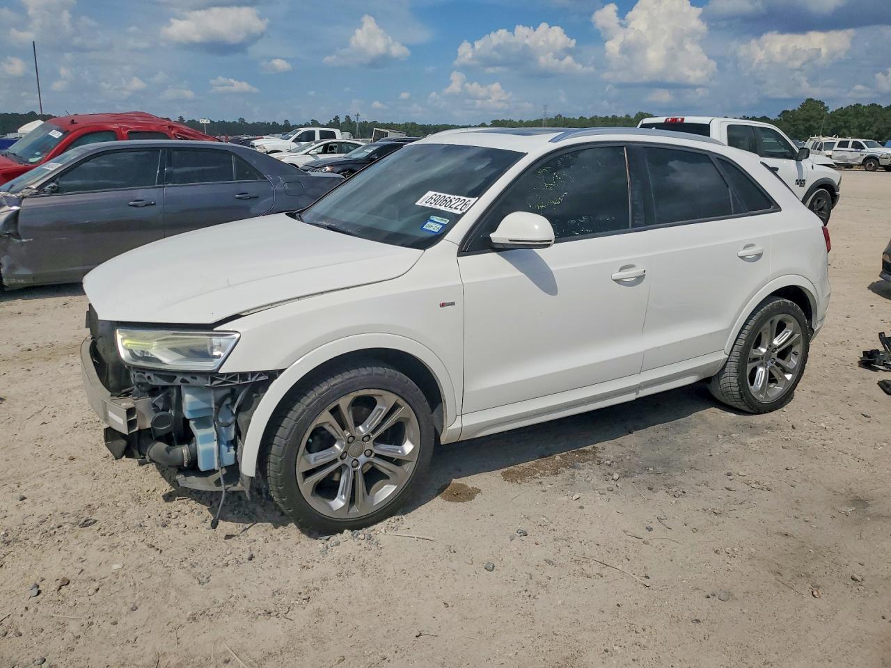 Photo of the 2018 AUDI Q3 PREMIUM