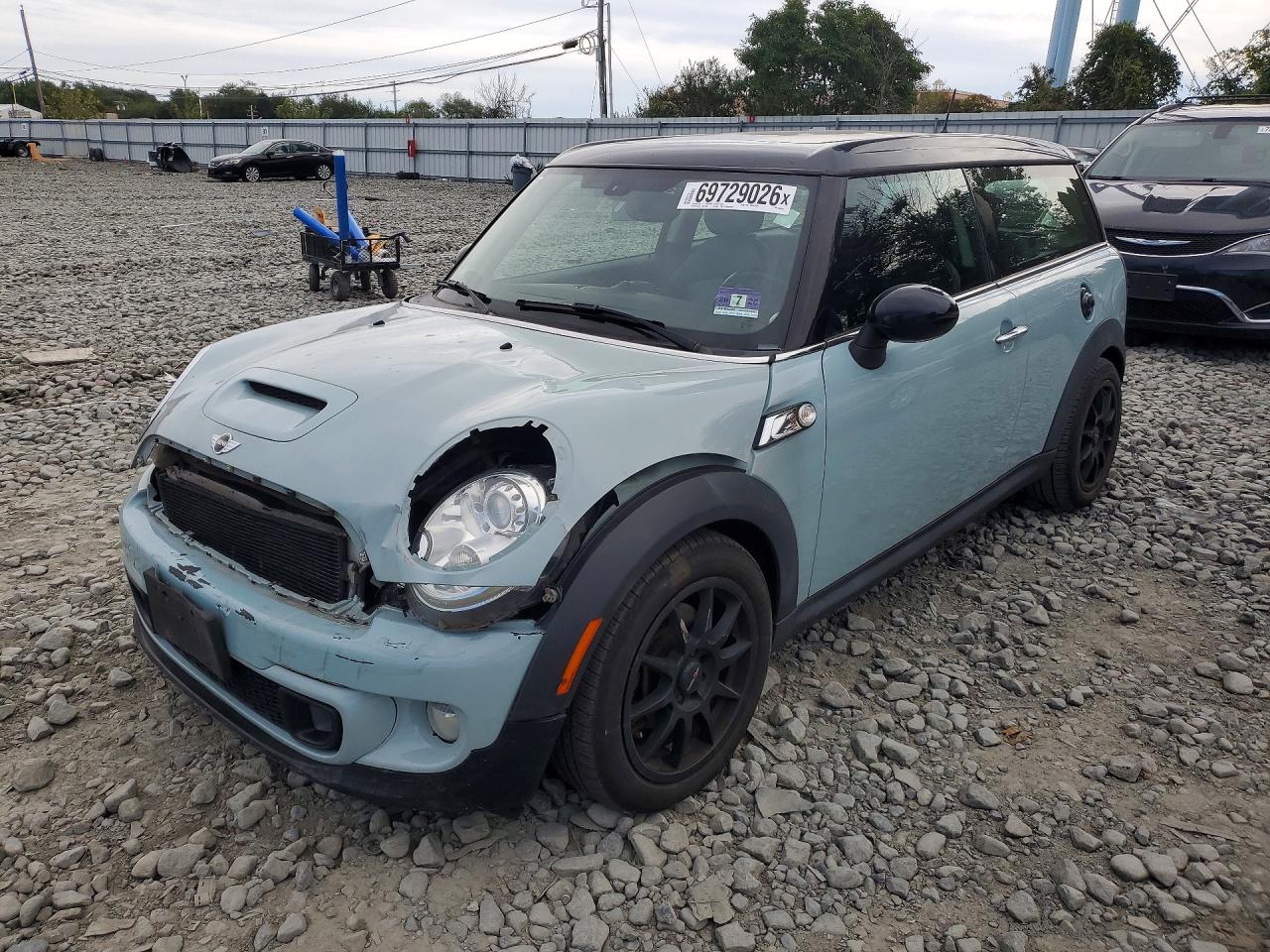 Photo of the 2014 MINI COOPER S CLUBMAN