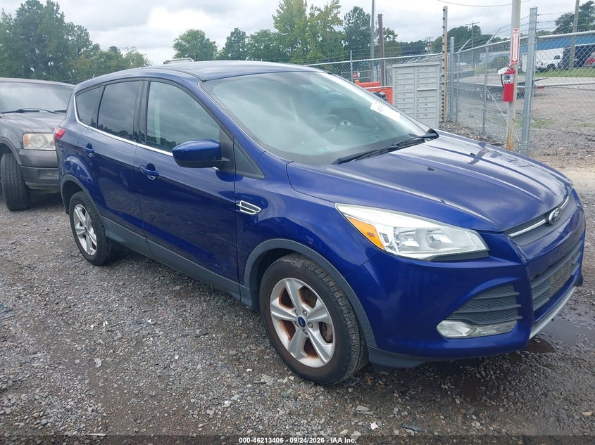 Photo of the 2016 FORD ESCAPE SE
