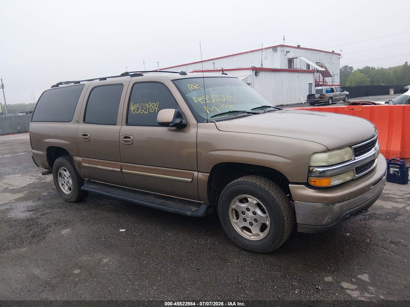 Photo of the 2004 CHEVROLET SUBURBAN 1500 LT