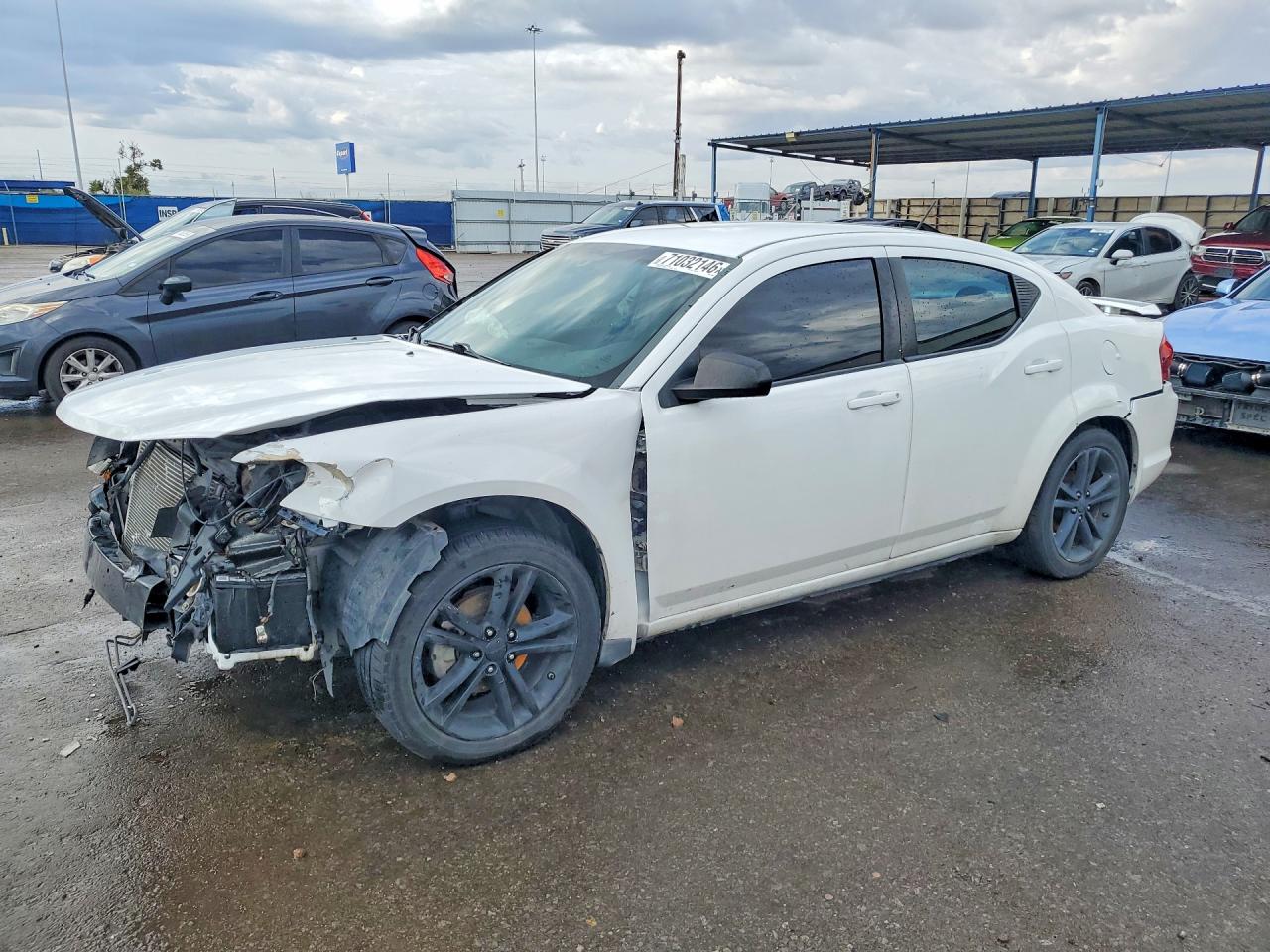 Photo of the 2012 DODGE AVENGER SE