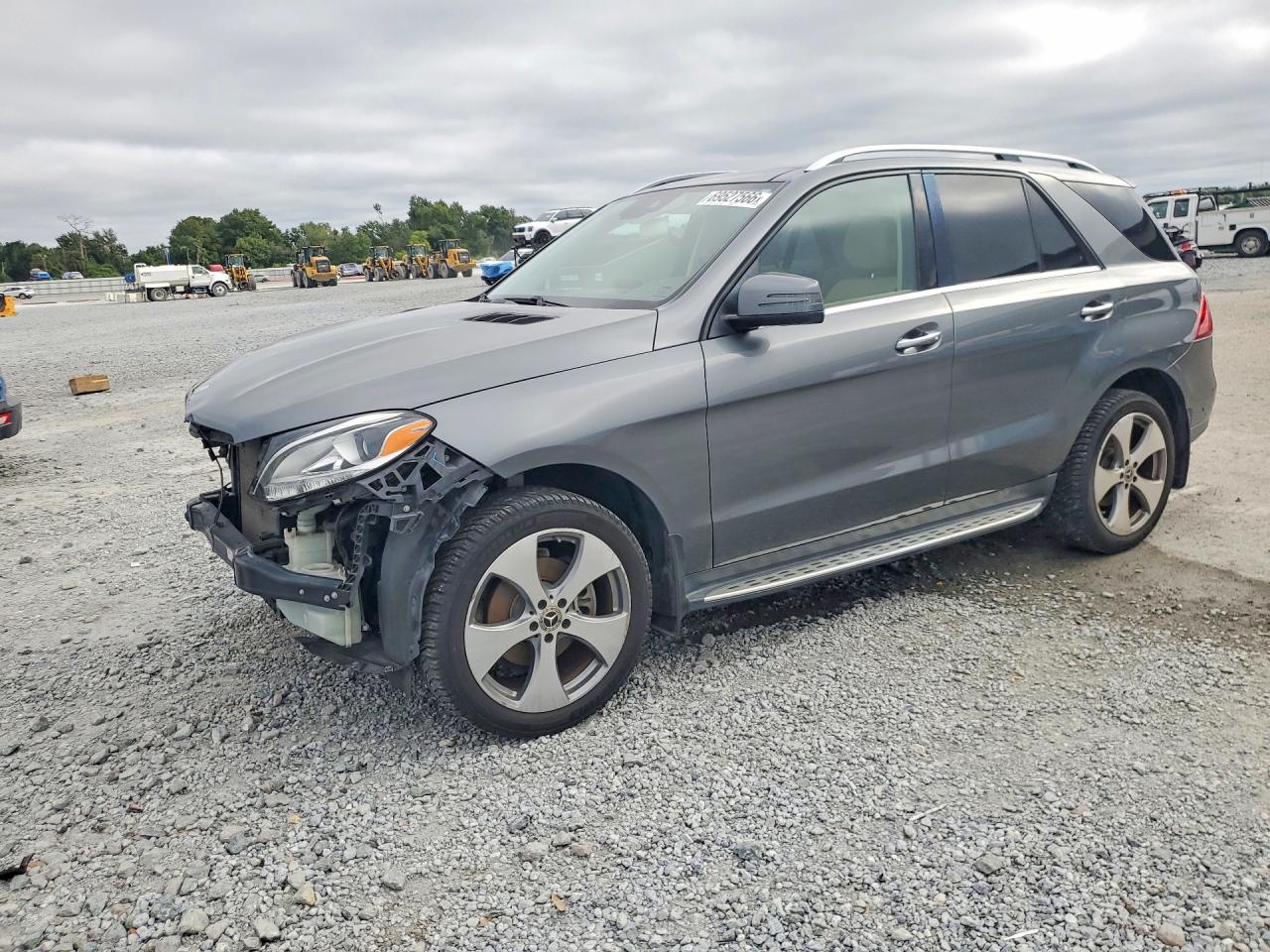 Photo of the 2017 MERCEDES-BENZ GLE 350