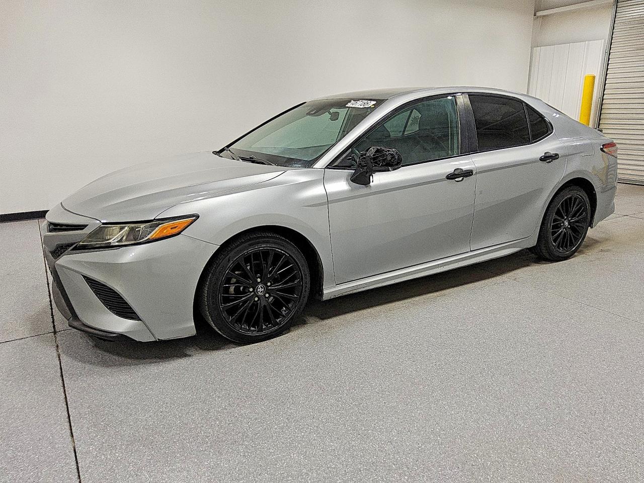 Photo of the 2019 TOYOTA CAMRY SE