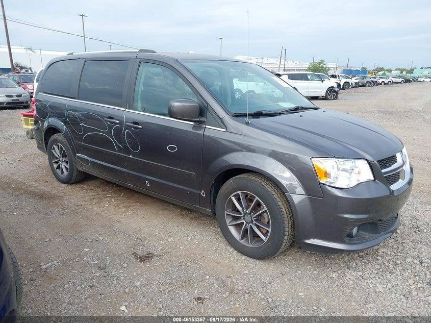 Photo of the 2017 DODGE GRAND CARAVAN CVP/SXT