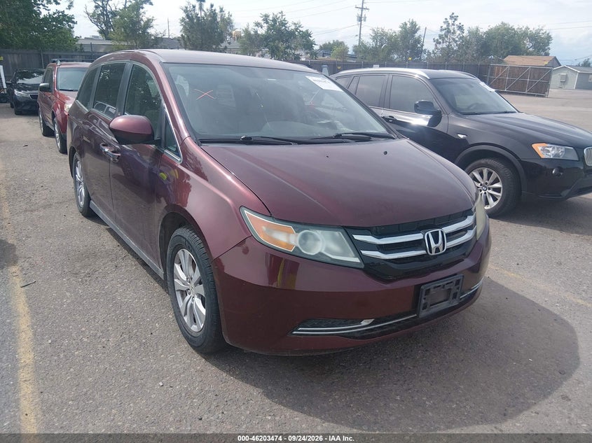 Photo of the 2016 HONDA ODYSSEY SE
