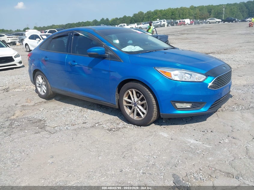 Photo of the 2015 FORD FOCUS SE