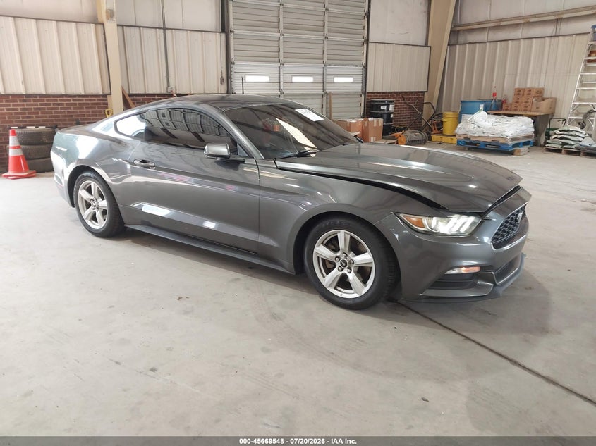 Photo of the 2016 FORD MUSTANG V6