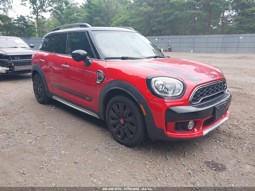 Photo of the 2019 MINI COUNTRYMAN COOPER S