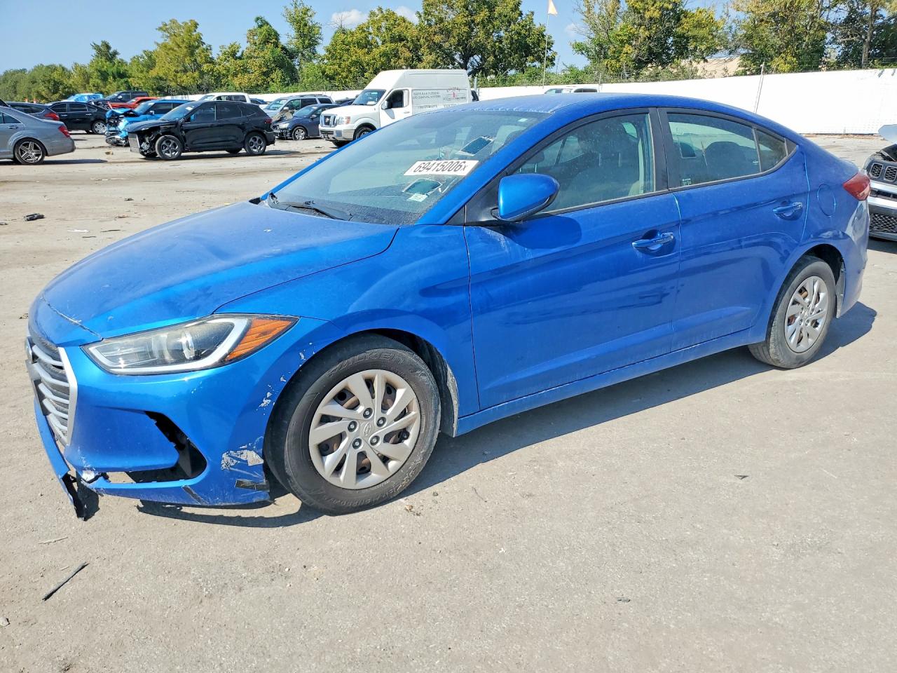 Photo of the 2017 HYUNDAI ELANTRA SE