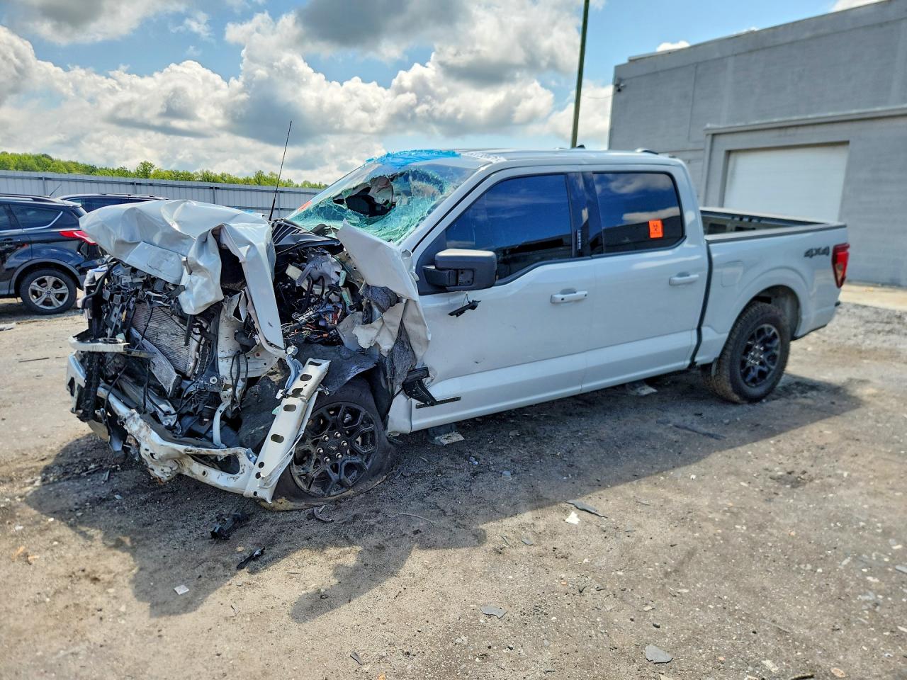 Photo of the 2024 FORD F150 XLT