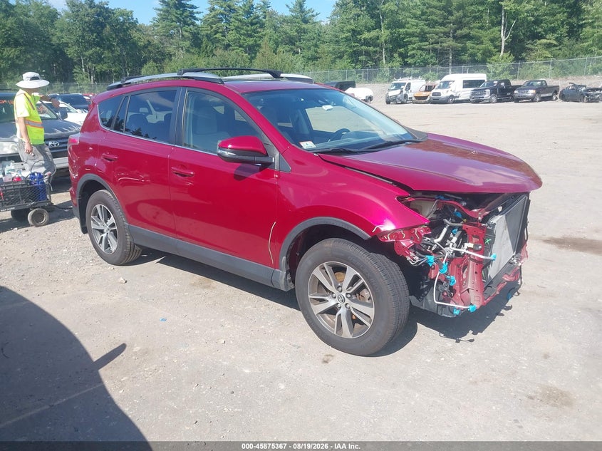 Photo of the 2018 TOYOTA RAV4 XLE