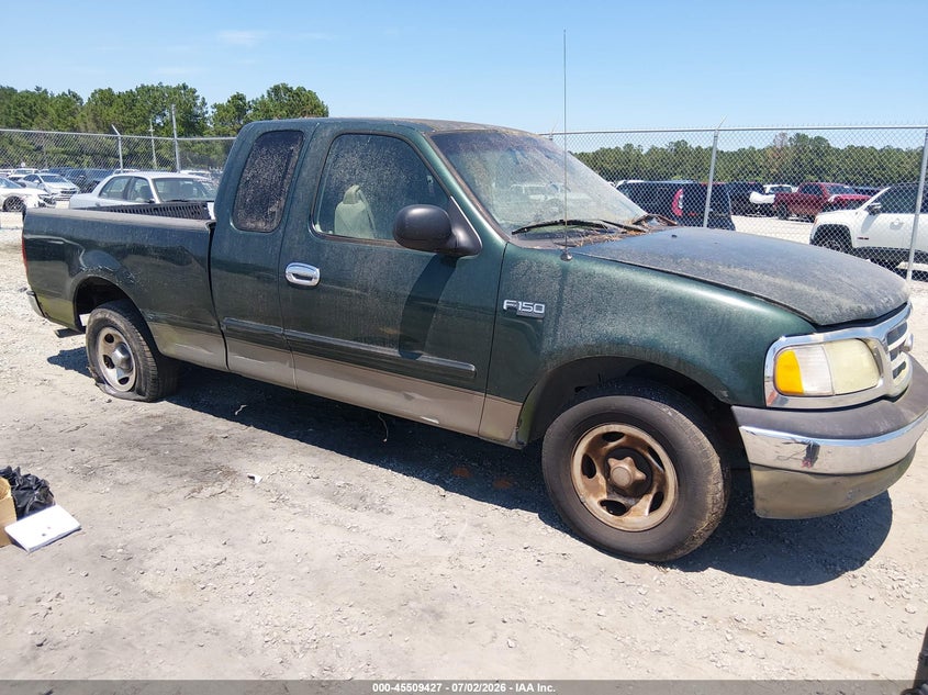 Photo of the 2003 FORD F-150 XL/XLT