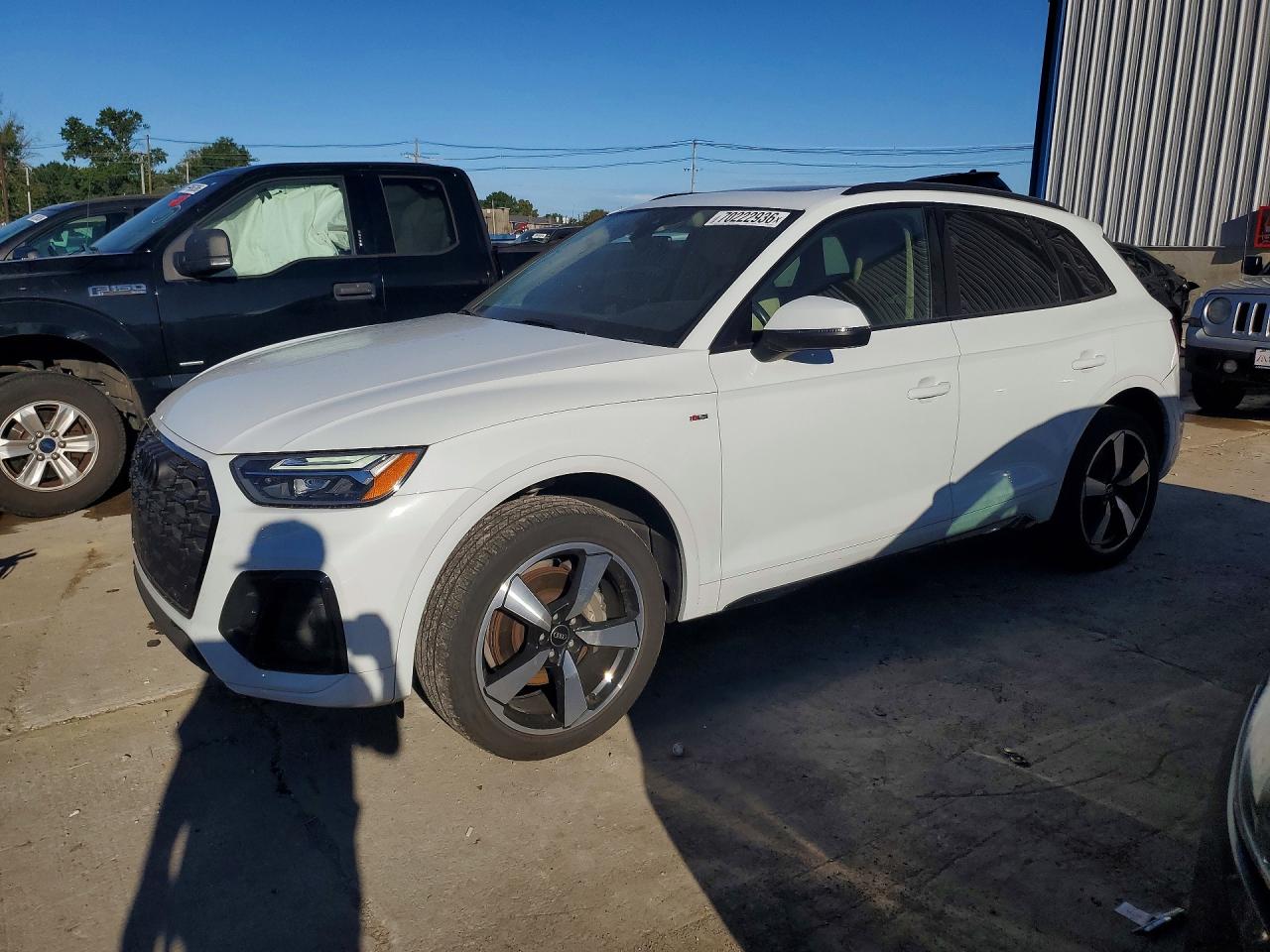 Photo of the 2023 AUDI Q5 PREMIUM PLUS 45