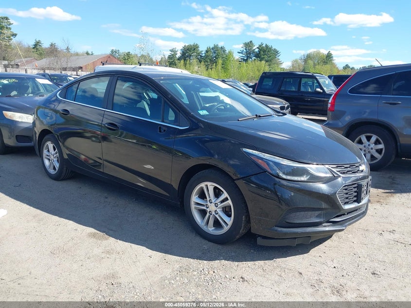 Photo of the 2018 CHEVROLET CRUZE LT AUTO