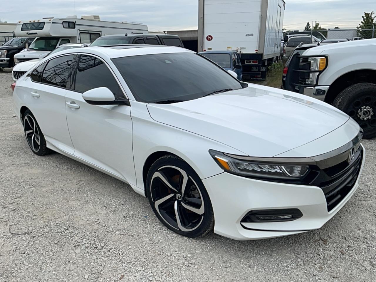Photo of the 2018 HONDA ACCORD SPORT