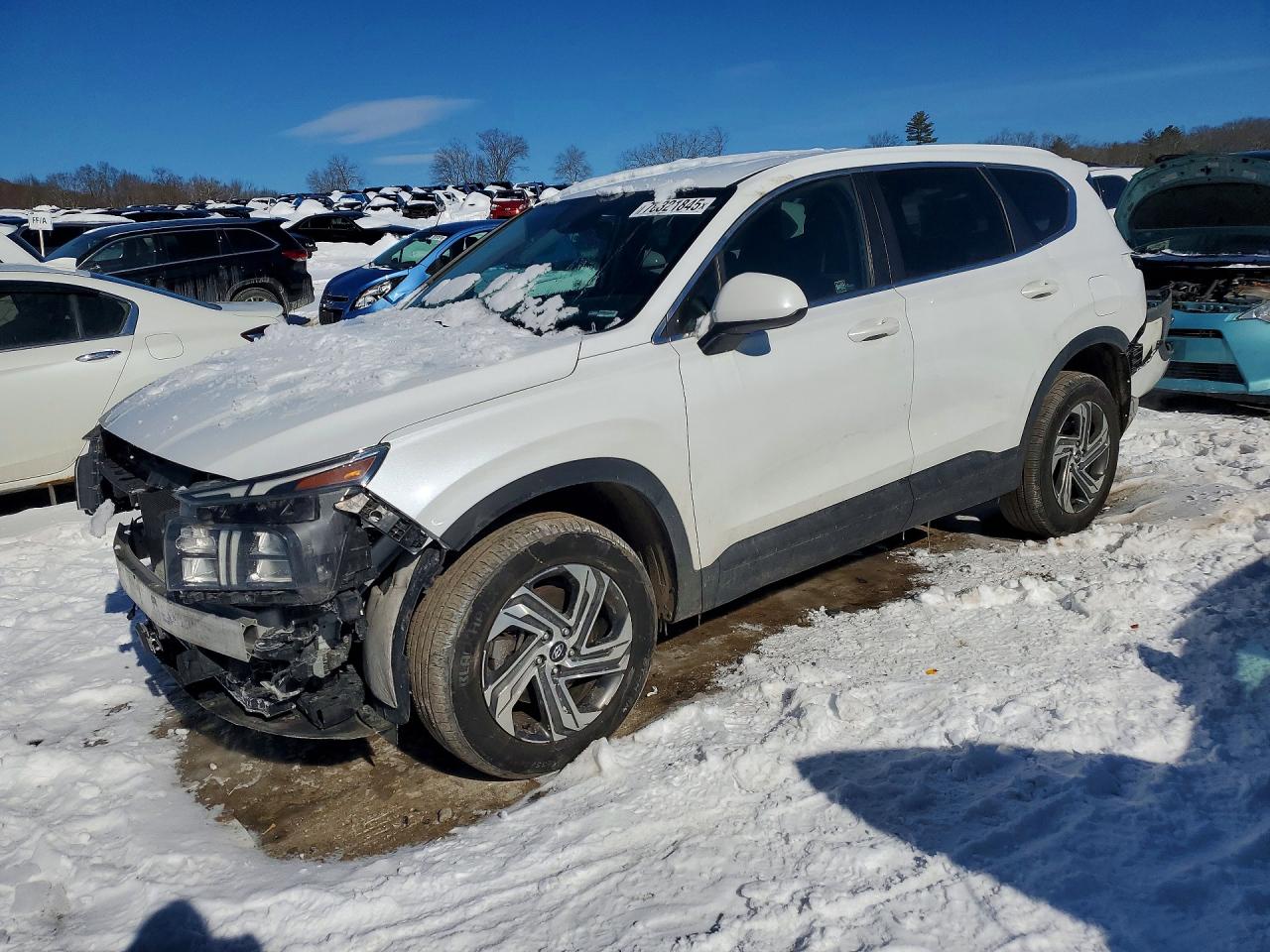 Photo of the 2021 HYUNDAI SANTA FE SE