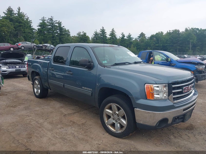 Photo of the 2013 GMC SIERRA 1500 SLE