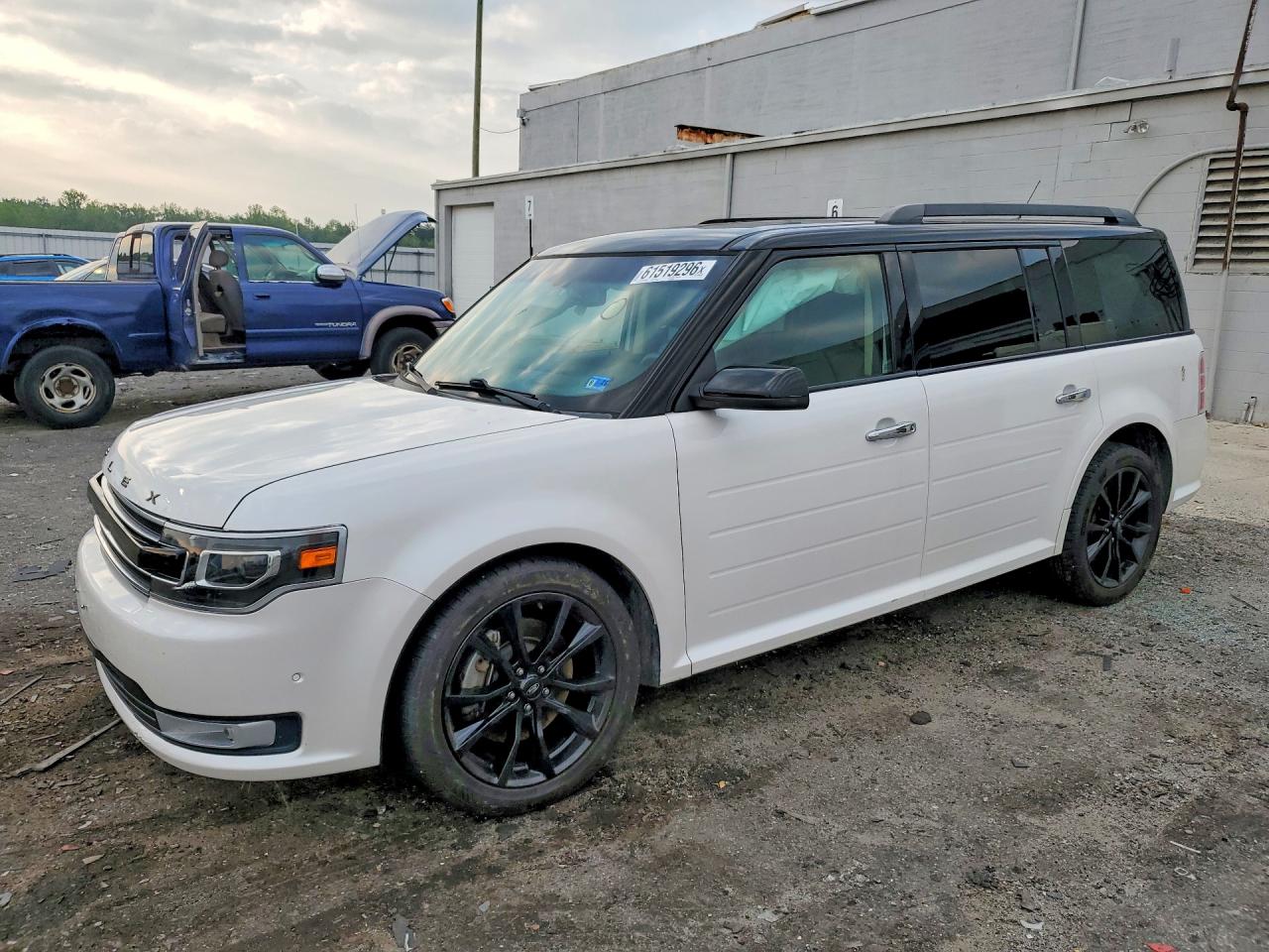 Photo of the 2019 FORD FLEX LIMITED