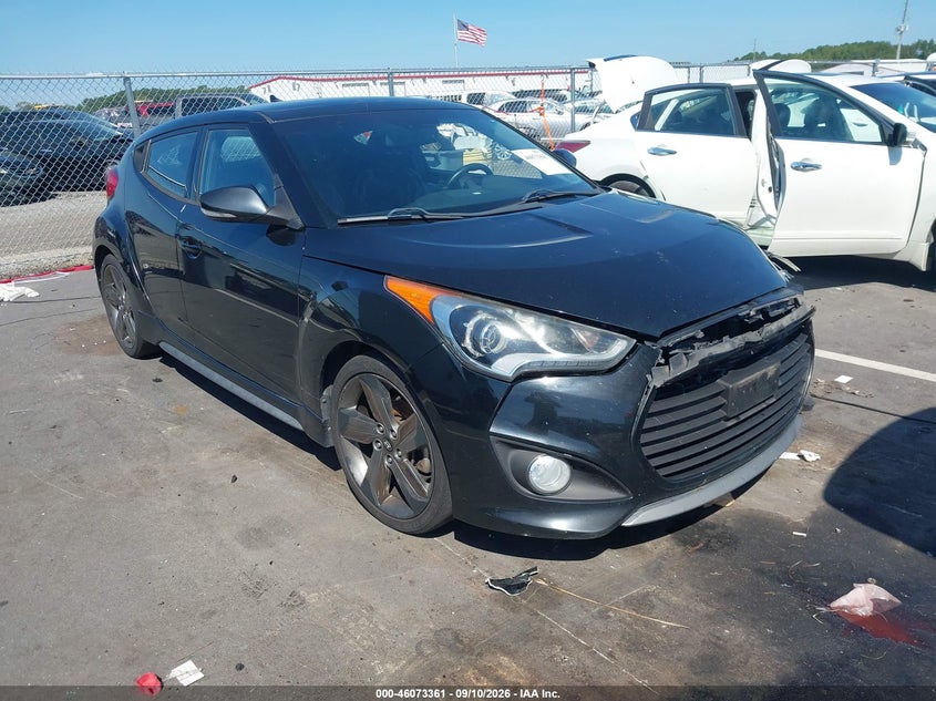 Photo of the 2014 HYUNDAI VELOSTER TURBO W/BLUE