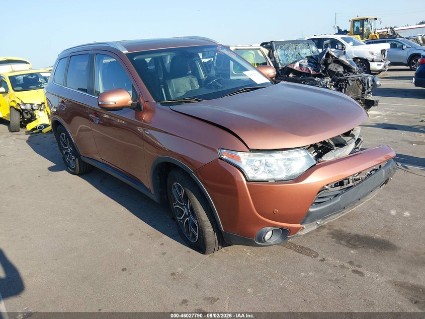 Photo of the 2015 MITSUBISHI OUTLANDER GT