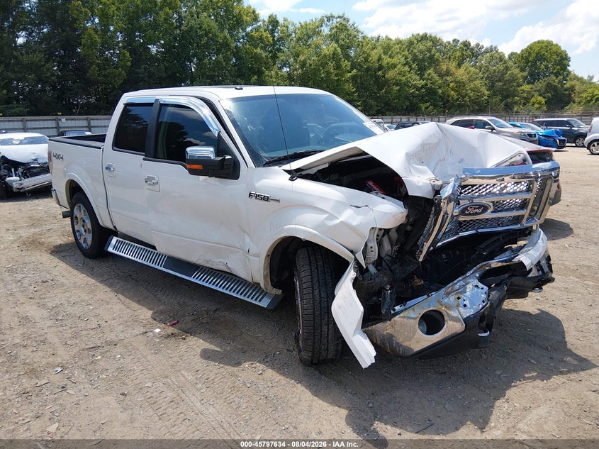 Photo of the 2011 FORD F-150 LARIAT