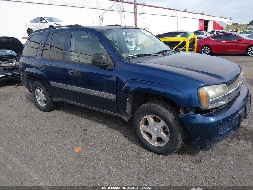Photo of the 2004 CHEVROLET TRAILBLAZER LS