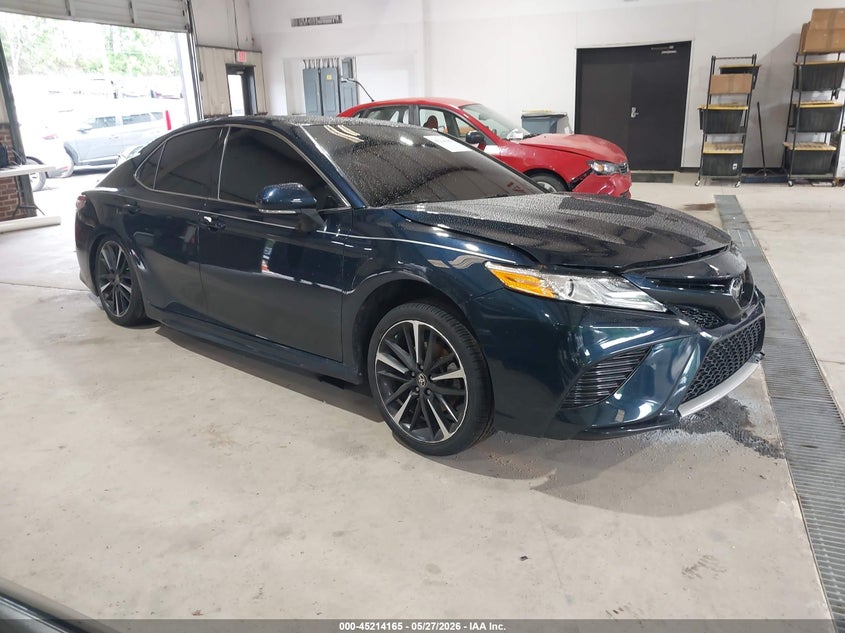 Photo of the 2020 TOYOTA CAMRY XSE