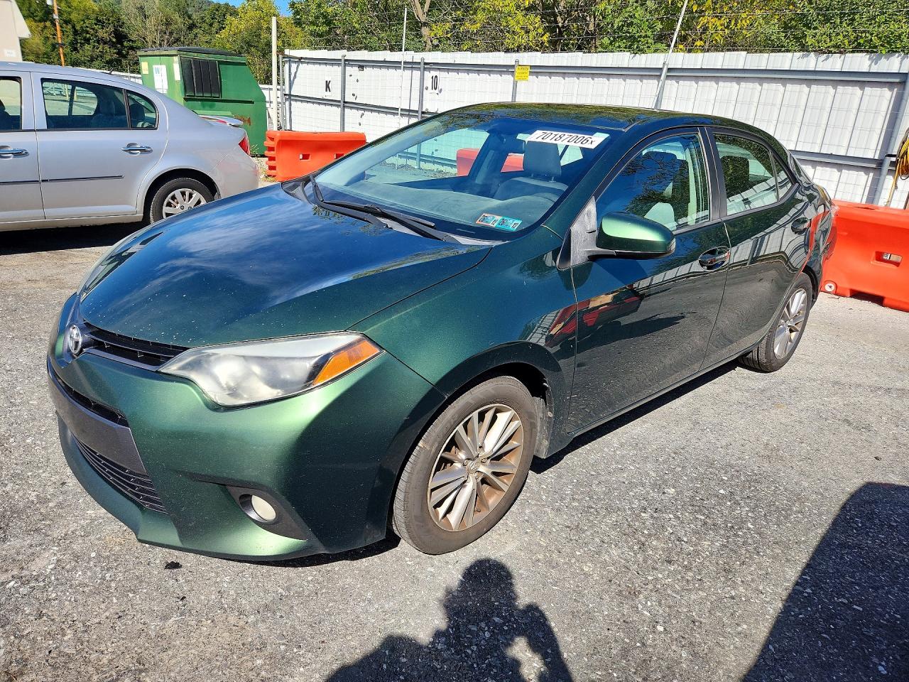 Photo of the 2015 TOYOTA COROLLA LE PLUS