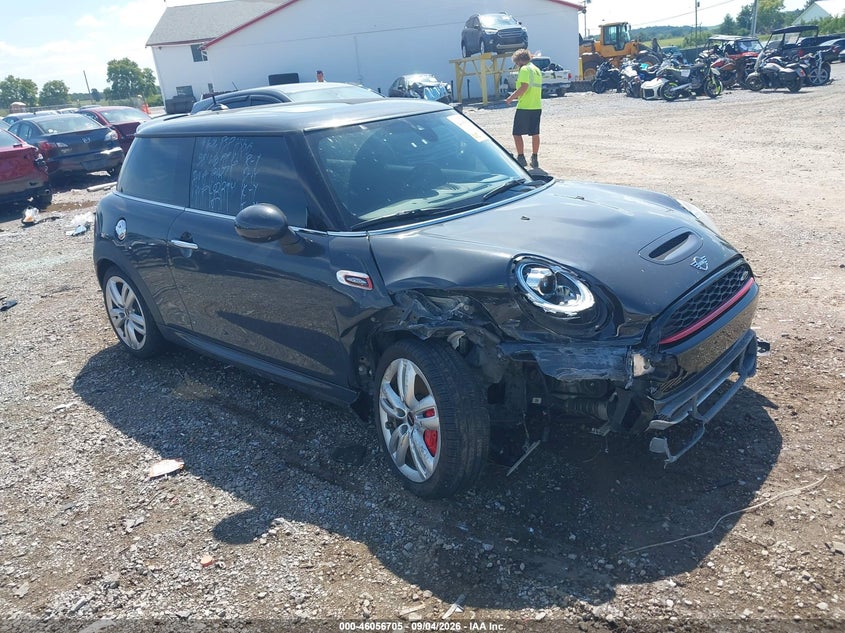Photo of the 2019 MINI HARDTOP JOHN COOPER WORKS