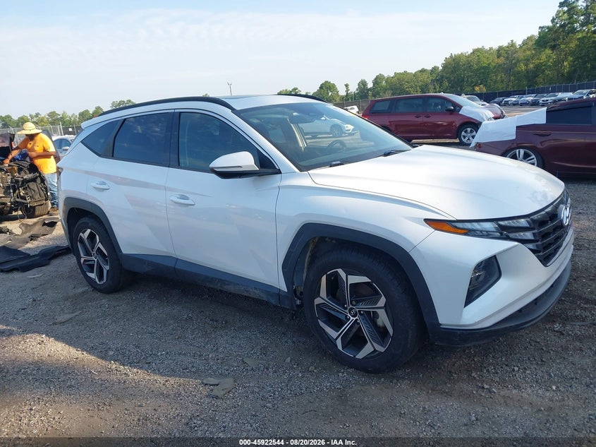 Photo of the 2022 HYUNDAI TUCSON SEL