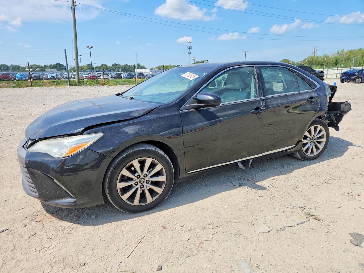Photo of the 2017 TOYOTA CAMRY XLE
