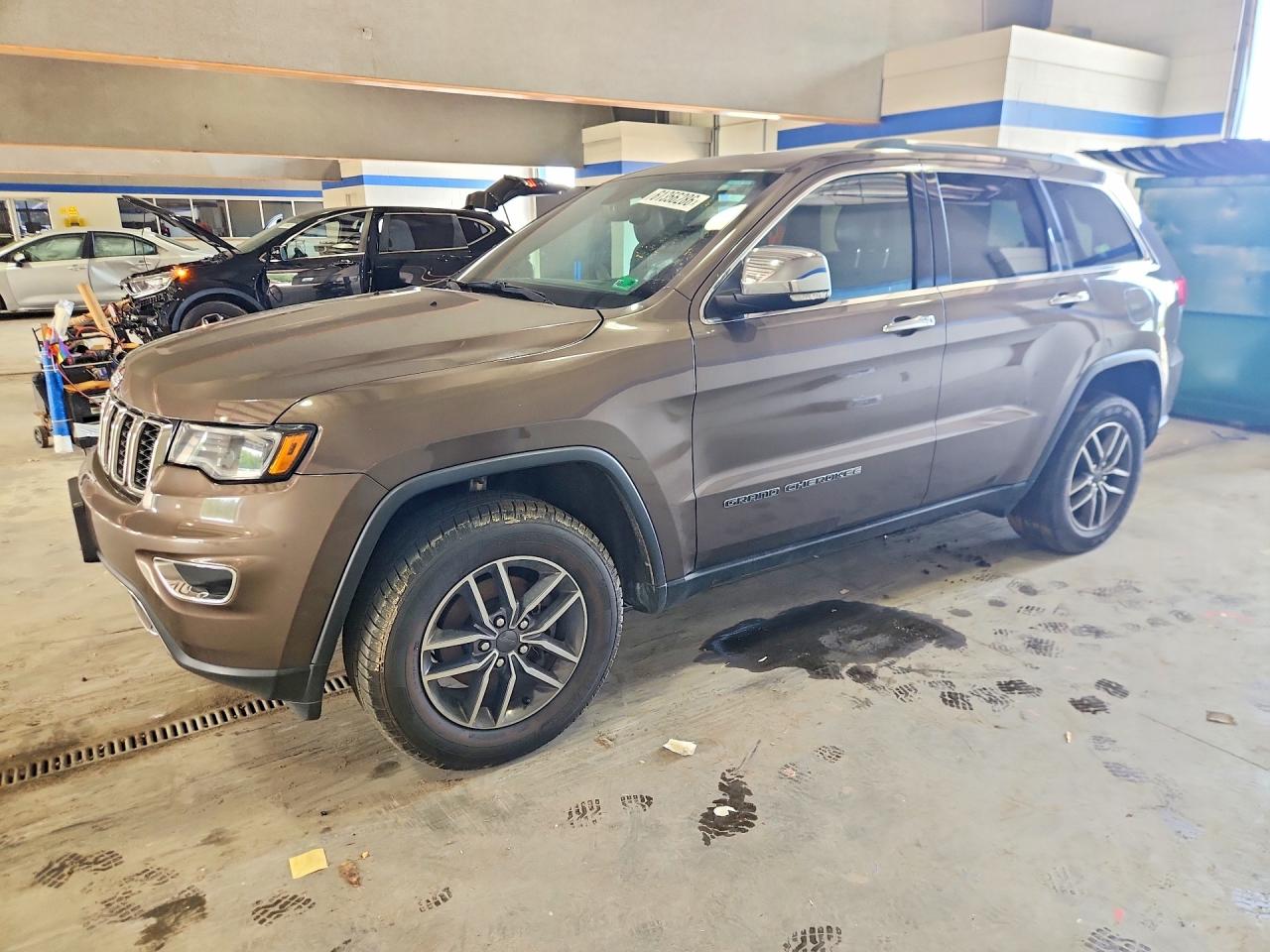 Photo of the 2019 JEEP GRAND CHEROKEE LIMITED