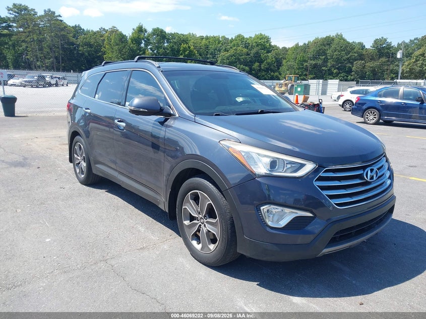 Photo of the 2013 HYUNDAI SANTA FE GLS