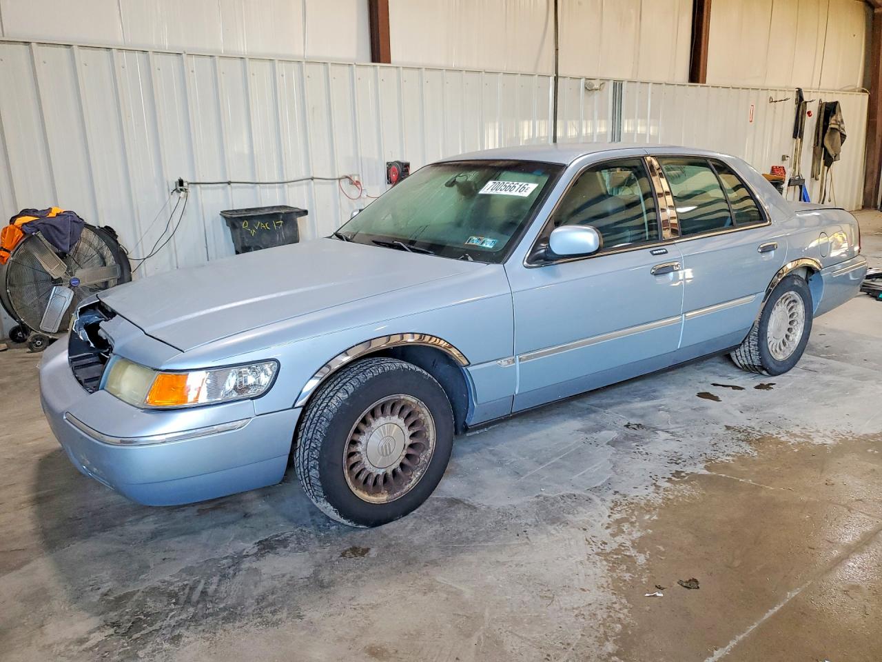 Photo of the 2002 MERCURY GRAND MARQUIS LS