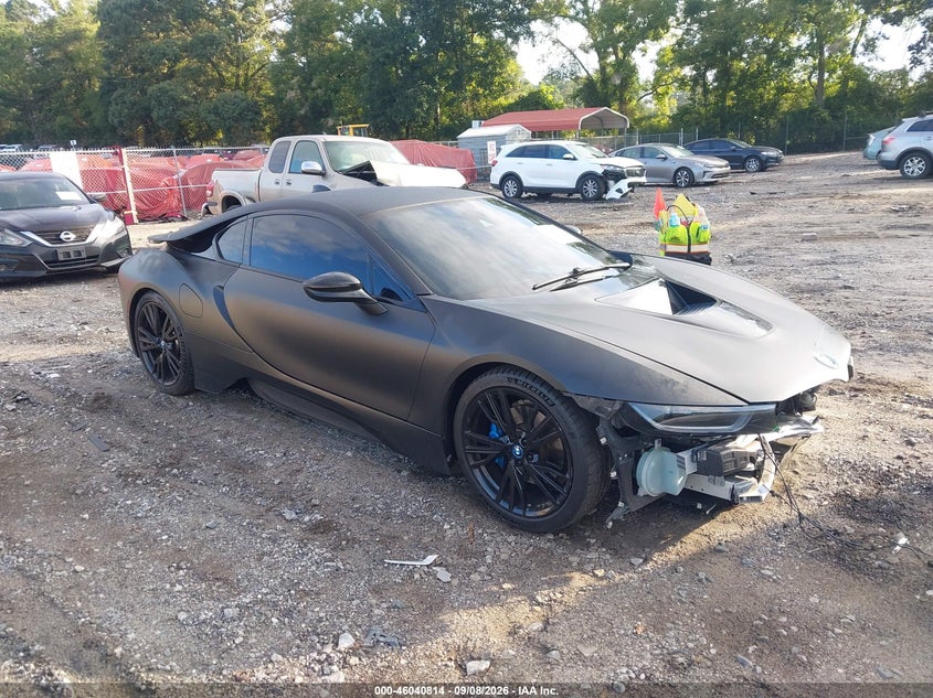 Photo of the 2015 BMW I8