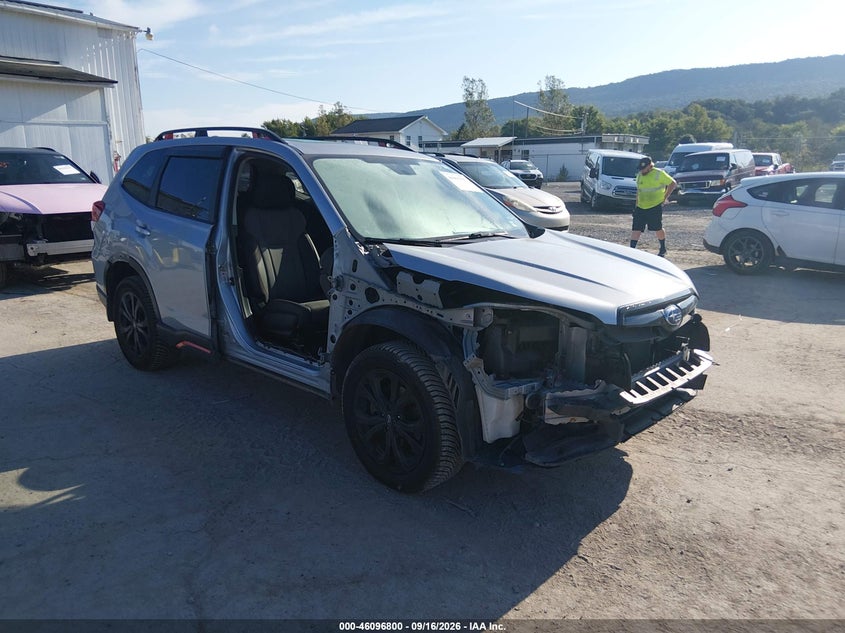 Photo of the 2019 SUBARU FORESTER SPORT