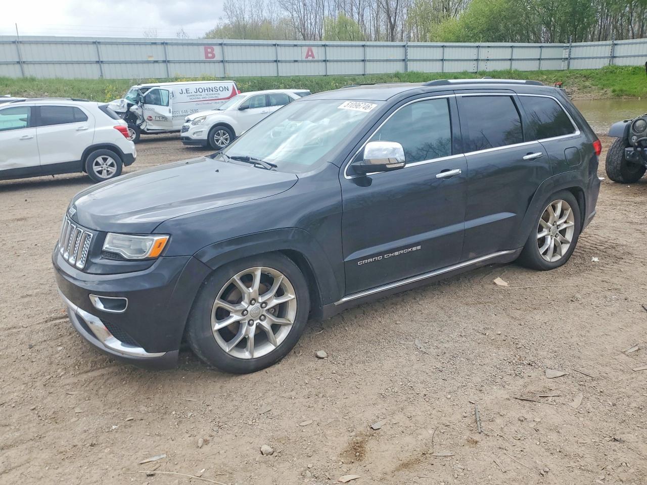 Photo of the 2014 JEEP GRAND CHEROKEE SUMMIT