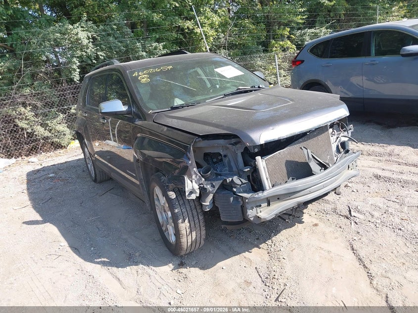 Photo of the 2016 GMC TERRAIN SLT