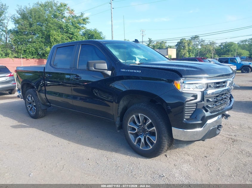 Photo of the 2023 CHEVROLET SILVERADO 1500 4WD SHORT BED LT WITH 2FL