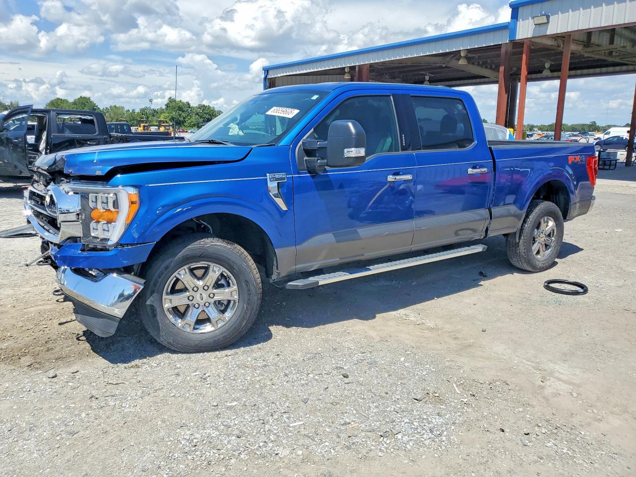 Photo of the 2022 FORD F150 SUPERCREW