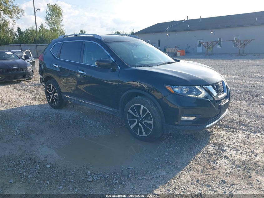 Photo of the 2019 NISSAN ROGUE SL