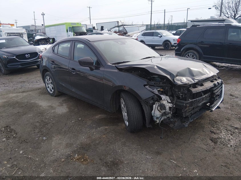 Photo of the 2018 MAZDA MAZDA3 SPORT